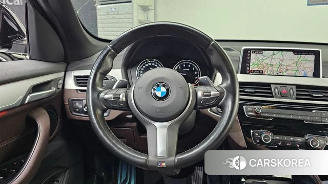 BMW X1 (F48) 2022 Черный из Кореи, фото 4