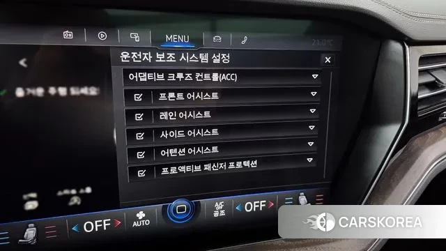 Volkswagen Touareg 3rd generation 2022 Белый из Кореи, фото 4