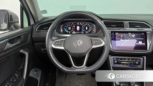 Volkswagen Tiguan Allspace 2022 Белый из Кореи, фото 4