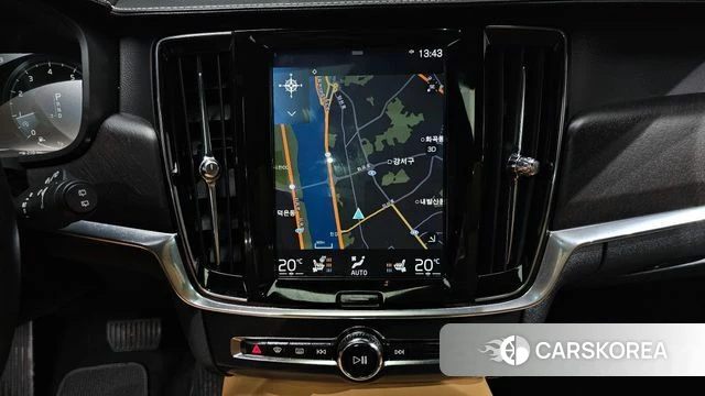 Volvo V90 Cross-Country 2019 Серебристо-серый из Кореи, фото 4