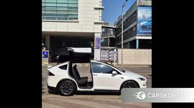Tesla Model X 2023 Белый из Кореи, фото 4