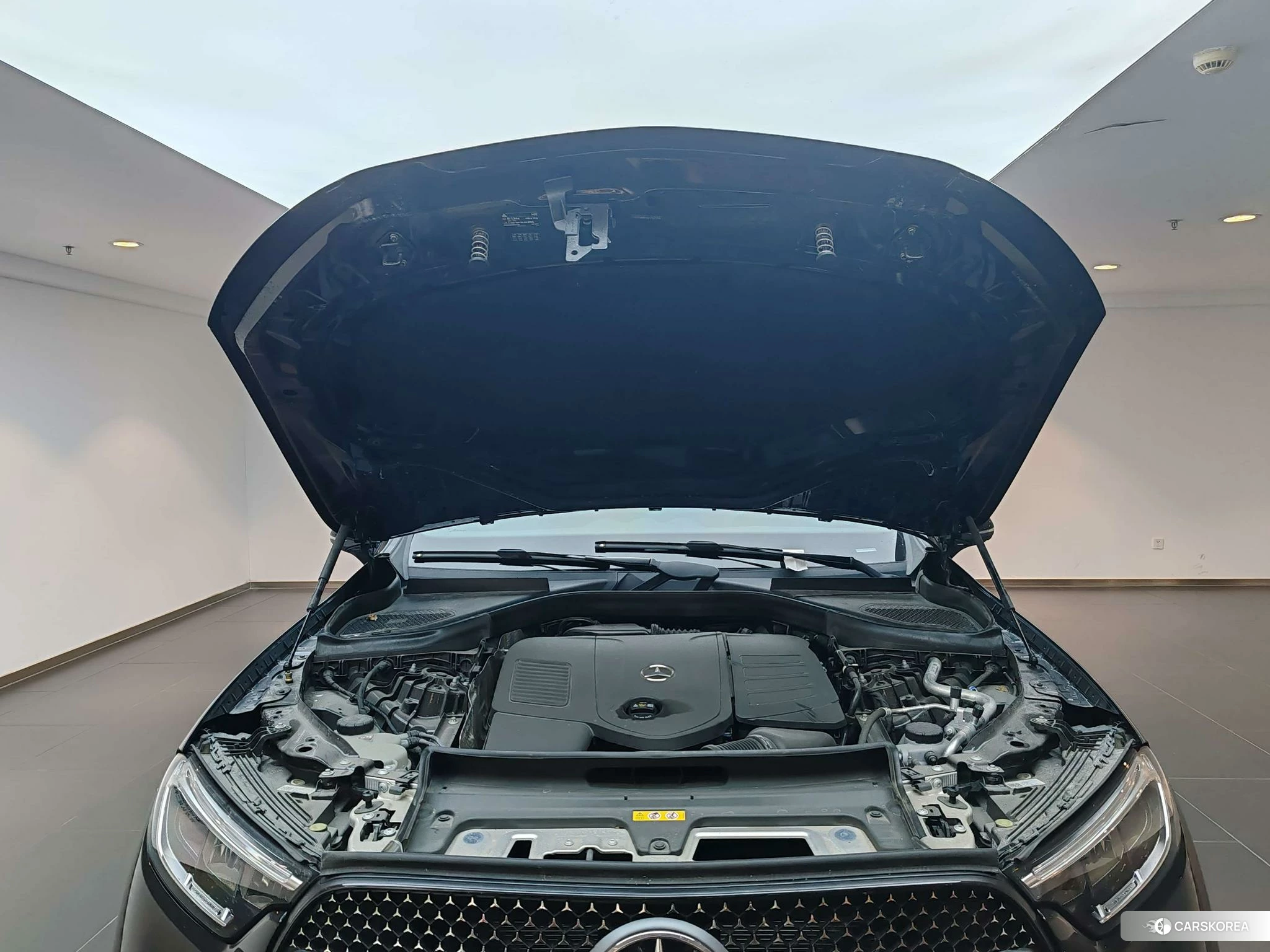 Mercedes-Benz GLC 2024 Черный из Китая, фото 4