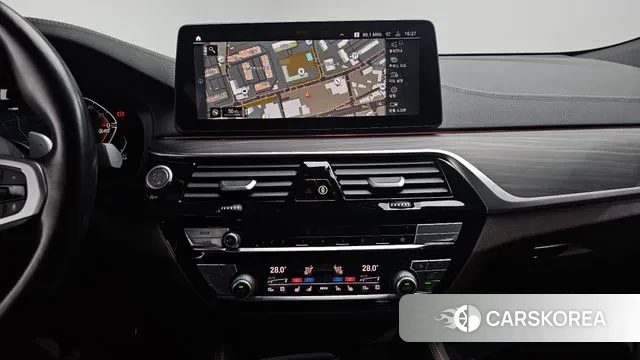 BMW 6 Series GT (G32) 2021 Белый из Кореи, фото 4