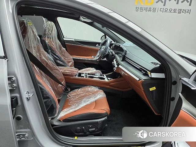 Kia The New K5 3rd generation 2026 Светло-серебряный цвет из Кореи, фото 4
