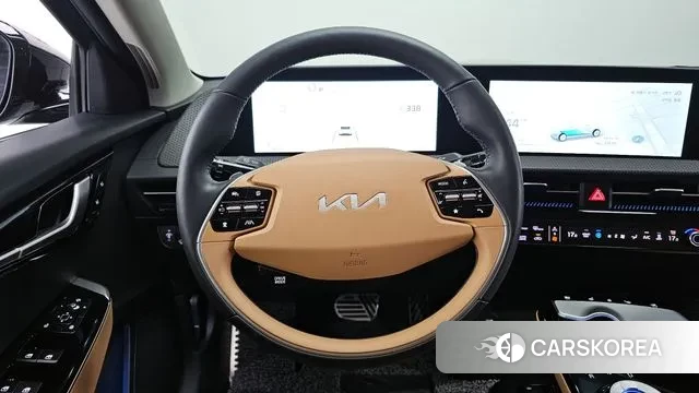 Kia EV6 2023 Черный из Кореи, фото 4