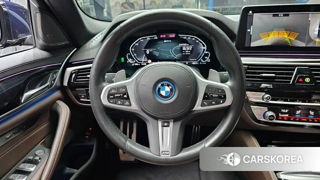 BMW 5 Series (G30) 2022 Черный из Кореи, фото 4