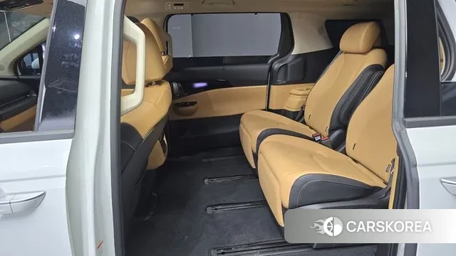 Kia Carnival 4th generation 2023 Белый из Кореи, фото 4