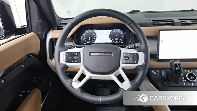Land Rover Defender (L663) 2025 Черный из Кореи, фото 4
