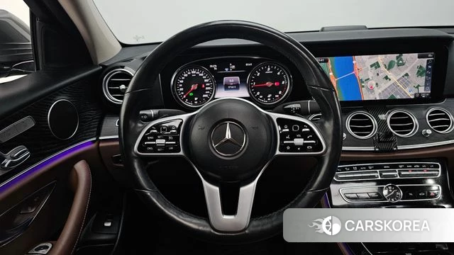 Mercedes-Benz E-Class W213 2019 Серый из Кореи, фото 4