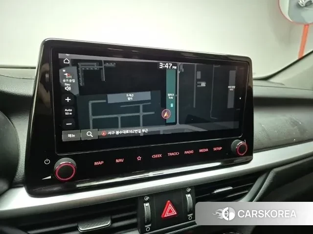 Kia The New K3 2nd generation 2021 Белый из Кореи, фото 4