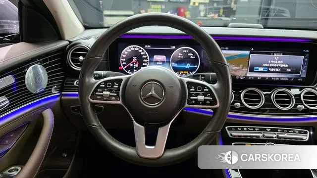 Mercedes-Benz E-Class W213 2020 Серый из Кореи, фото 4