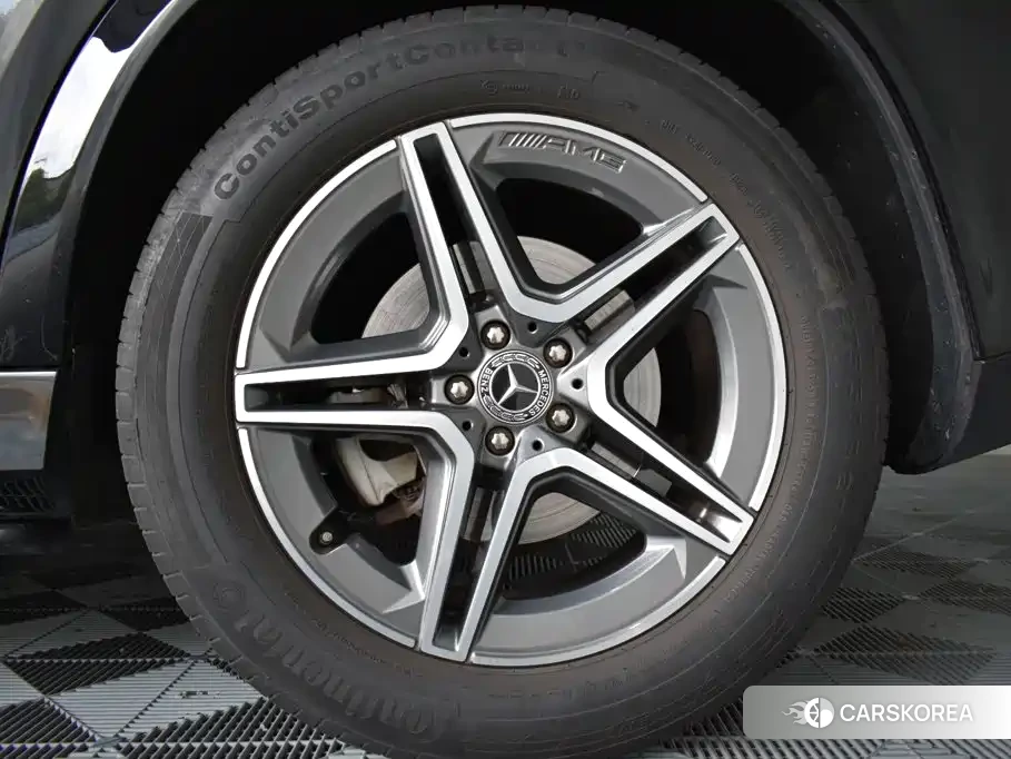 Mercedes-Benz GLE 2023 Черный из Китая, фото 4
