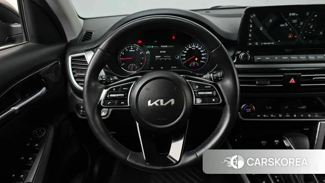 Kia Seltos 2022 Черный из Кореи, фото 4