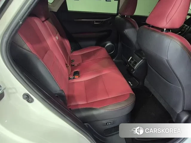 Lexus NX300h 2018 Белый из Кореи, фото 4