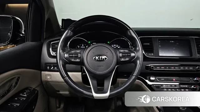 Kia The New Carnival 2018 Серый из Кореи, фото 4