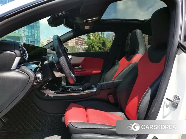 Mercedes-Benz CLA AMG 2023 Белый из Китая, фото 4