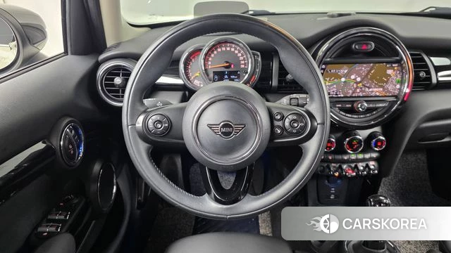 Mini Cooper 2020 Жемчужный цвет из Кореи, фото 4