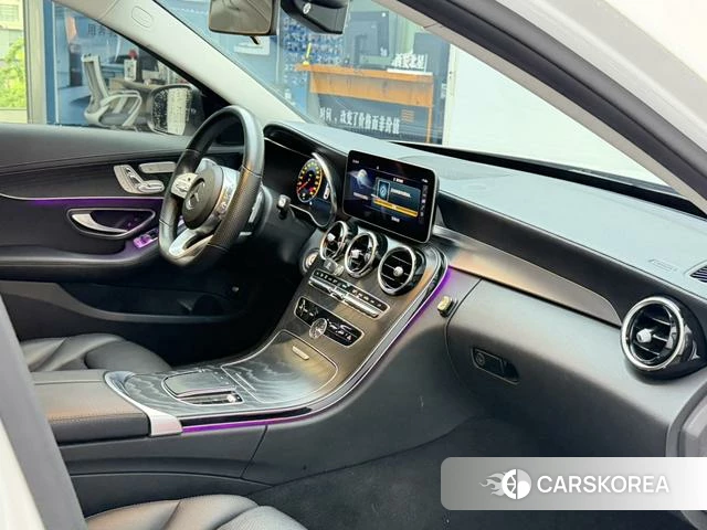 Mercedes-Benz Class C 2021 Белый из Китая, фото 4