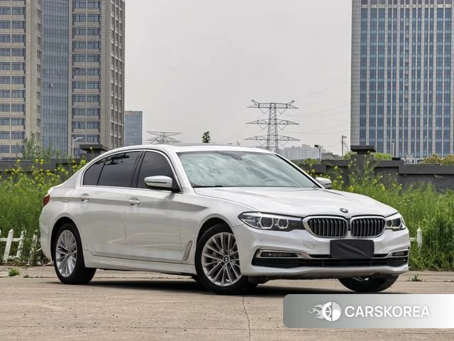 BMW 5 series 2019 Белый из Китая, фото 4