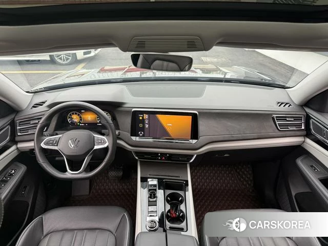 Volkswagen Tourang 2021 Черный из Китая, фото 4