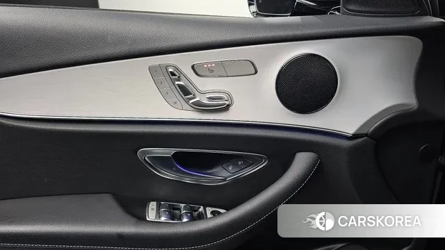 Mercedes-Benz E-Class W213 2020 Черный из Кореи, фото 4