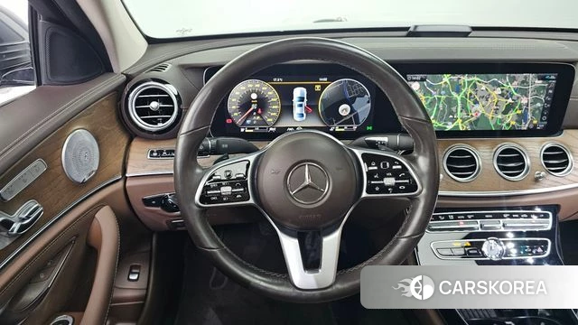 Mercedes-Benz E-Class W213 2020 Серый из Кореи, фото 4