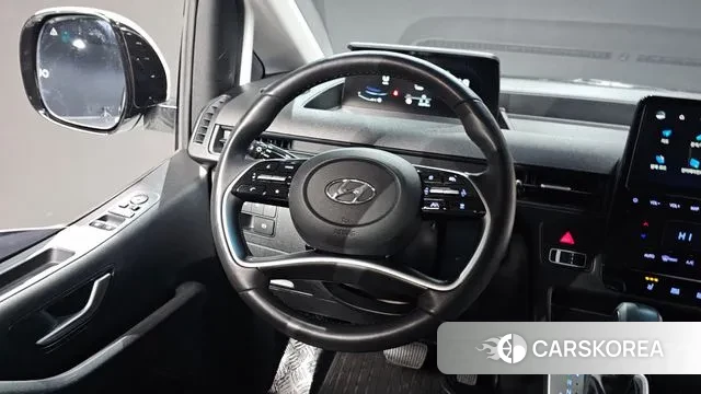 Hyundai Staria 2023 Белый из Кореи, фото 4
