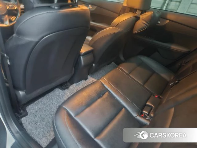 Kia Come New K3 2021 Белый из Кореи, фото 4
