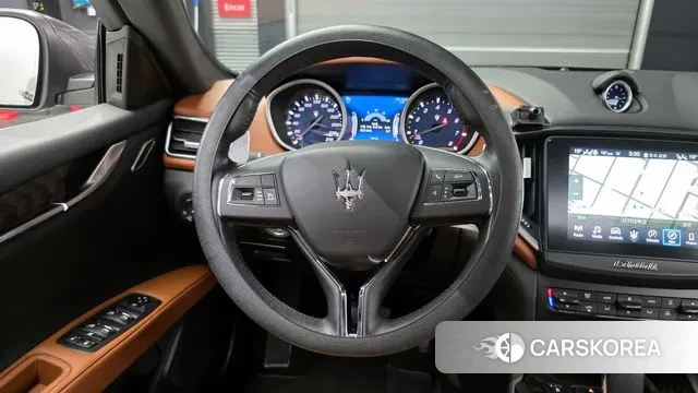 Maserati Ghibli 2021 Серый из Кореи, фото 4