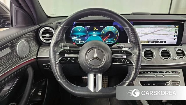 Mercedes-Benz E-Class W213 2021 Серый из Кореи, фото 4