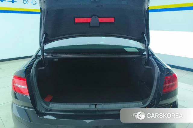 Volkswagen Magotan 2019 Черный из Китая, фото 4