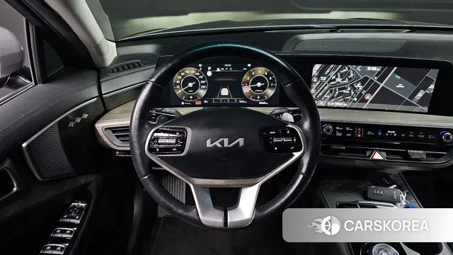 Kia K8 2023 Серебристо-серый из Кореи, фото 4