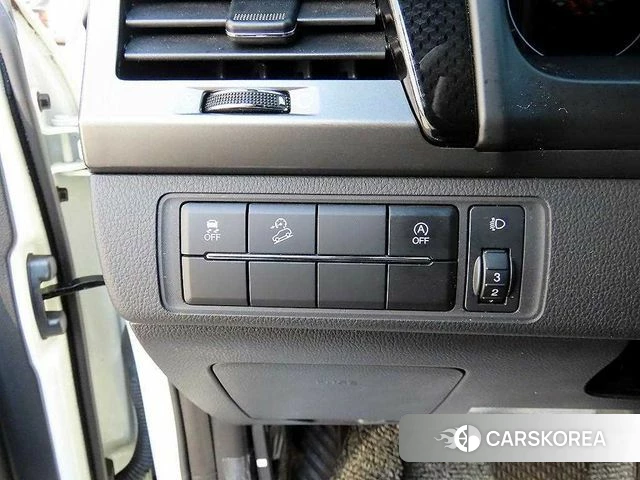 Ssangyong The New Rexton Sports Cannes 2023 Белый из Кореи, фото 4