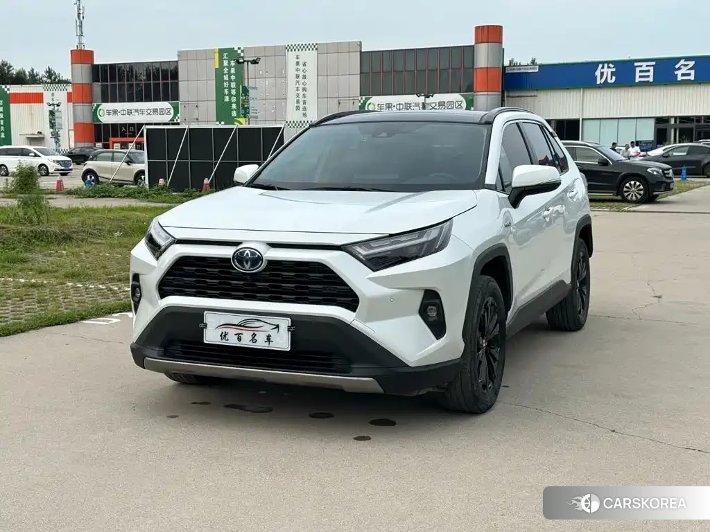 Toyota RAV4 2024 Белый из Китая, фото 4