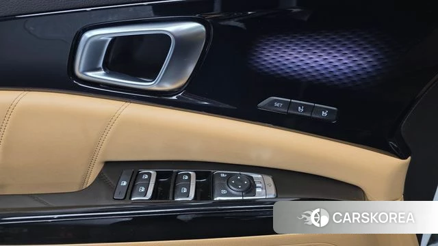 Kia Carnival 4th generation 2023 Белый из Кореи, фото 4