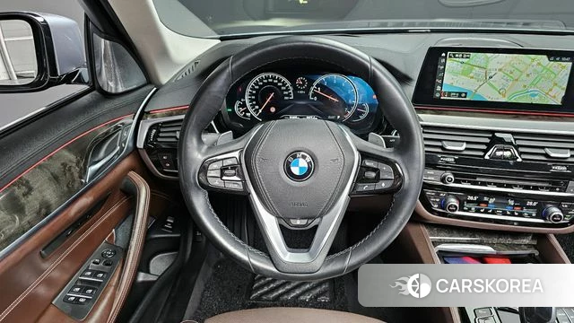 BMW 5 Series (G30) 2018 Серый из Кореи, фото 4