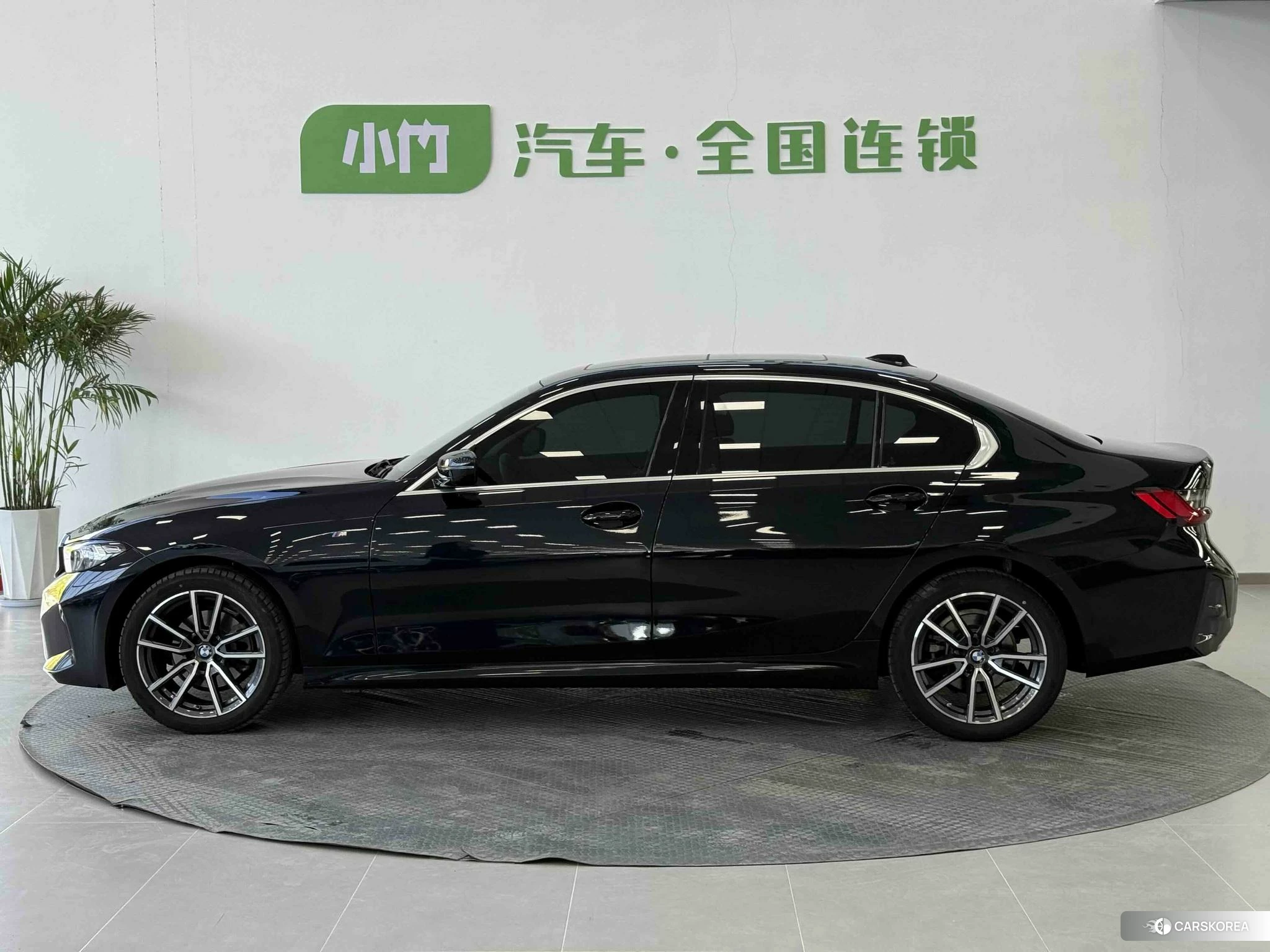 BMW 3 series 2022 Черный из Китая, фото 4