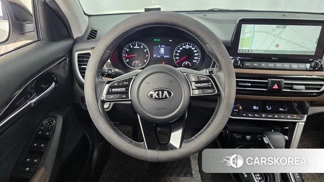 Kia Seltos 2019 Белый из Кореи, фото 4