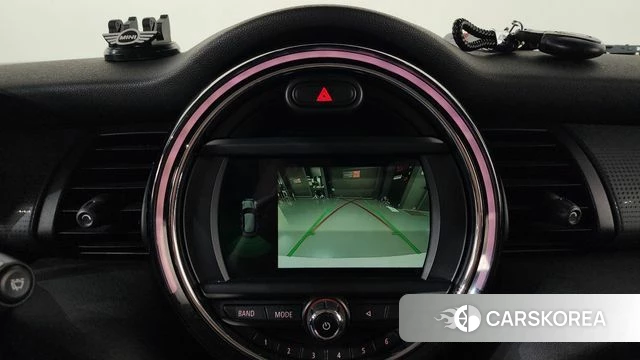 Mini Cooper 2018 Жемчужный цвет из Кореи, фото 4