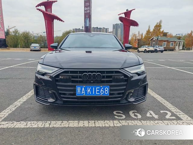 Audi A6L 2022 Черный из Китая, фото 4