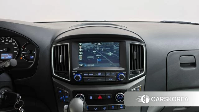 Hyundai The New Grand Starex 2019 Белый из Кореи, фото 4