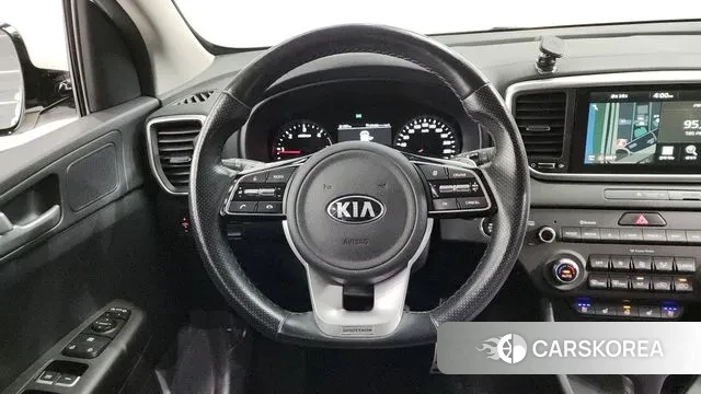 Kia Sportage The Bold 2021 Белый из Кореи, фото 4