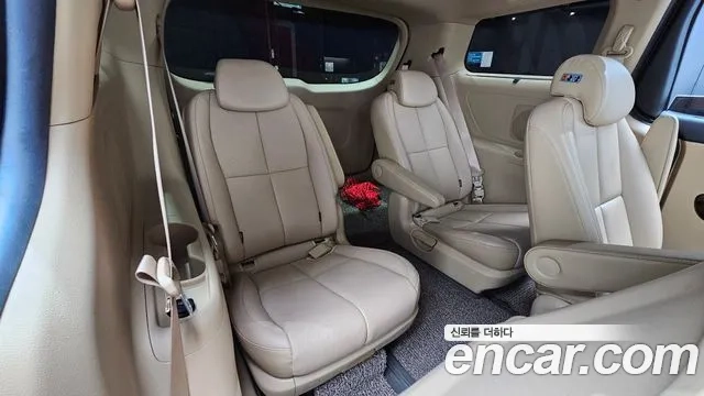 Kia The New Carnival 2019 Белый из Кореи, фото 4