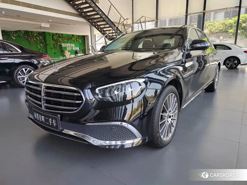 Mercedes-Benz E-Class 2022 Черный из Китая, фото 4