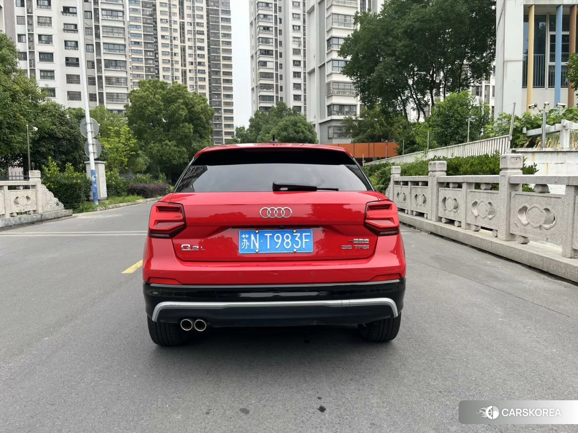 Audi Q2L 2020 Красный из Китая, фото 4