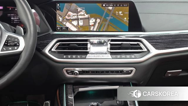BMW X7 (G07) 2022 Серый из Кореи, фото 4