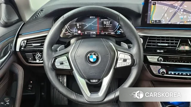 BMW 5 Series (G30) 2020 Белый из Кореи, фото 4