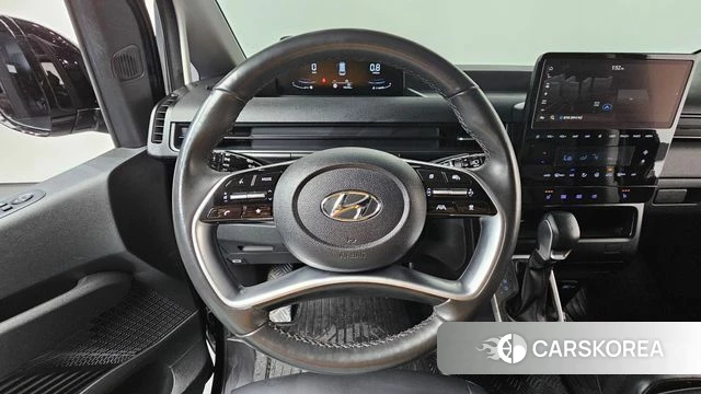 Hyundai Staria 2023 Черный из Кореи, фото 4