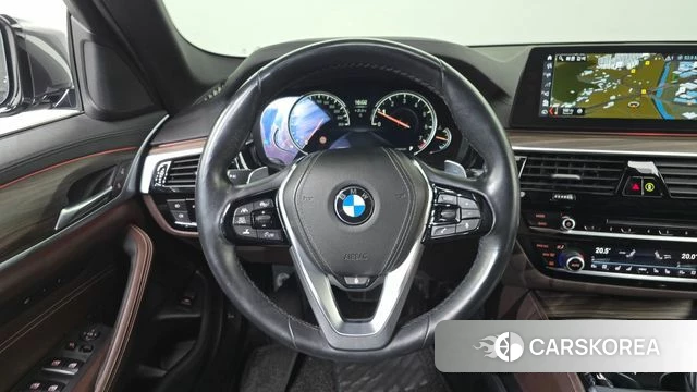 BMW 5 Series (G30) 2018 Серый из Кореи, фото 4