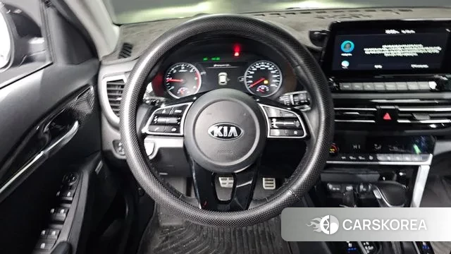 Kia Seltos 2020 Черный из Кореи, фото 4